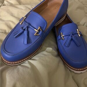 Talbots women’s Blue Leather Tassel Loafers